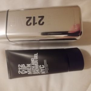 Carolina Herrera 212 NYC Men Eau De Toliette 3.4